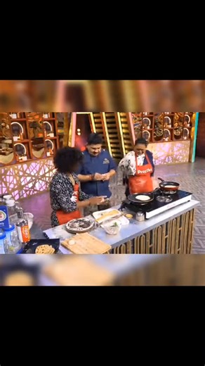 Ungalil Oruvan✨ on Instagram: "Follow @t._thalapathy and subscribe my youtube channel.. @pugazhoffl_ @sivaangi.krish @iammanimegalai @bjbala_kpy @rakshan_vj @ashwinkumar_ak @sakthii___ @sunitagogoi_offl @pavithralakshmioffl Follow @t._thalapathy #cwc #vijaytelevision #tvkvijay✊🏻🔥 #tvk #thalapathy vijay cwc2 cwc19 cwc2019"