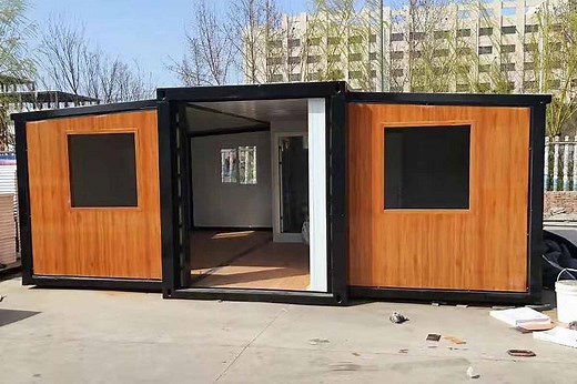 « Elle s'installe en 1 heure », la maison container pliable à 25 000 € (pour 35m²) est disponible en France
