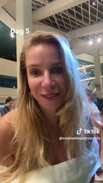 Dagvlog Singapore, dag 5 #dagvlog #reisvlog #reizen #deepestsecretsnl #saskia #vakantie #dutchy #singapore #timeofmylife #pm #oeps #foutje #chanelbag #designertas @Saskia_deepestsecrets