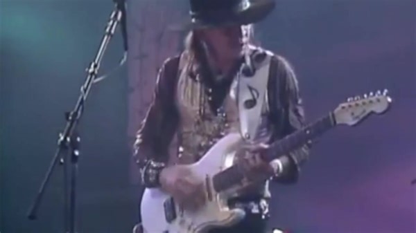 36K views · 1.5K reactions | Stevie Ray Vaughan - Couldn't Stand The Weather - Live 1985 | Top Hat Crew's "Live Music Archives" | Facebook