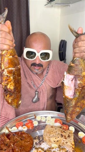 Morning me bangda fish…😍🍗 #chickenlegpiece #ulhaskamathe #foodchallenge #indianfood #food #shorts