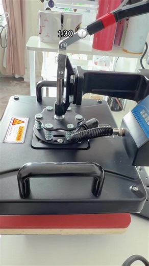 ‏احب شغلي🥳🤍. #طباعة_اكواب #fyp #طباعة_حرارية #مق #مكبس_حراري