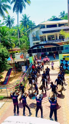 Banjo Trivandrum on Instagram: "💜🫧 . . . #thambolam #melam #thambolamfanskerala #vibe #kerala"
