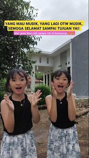 VELOCITY DULU SAMPE KAMPUNG MBAH 🤘💃🥳 #jogetviral #velocity #kembar #shorts