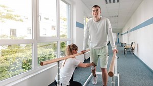 Qué es la ataxia: los síntomas de este trastorno motor y el tratamiento recomendado