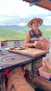 E aí turma, deve ser feito no tacho ou no forno? #receita #receitas #viral #fly #culinary | Poliana Dalete Cota