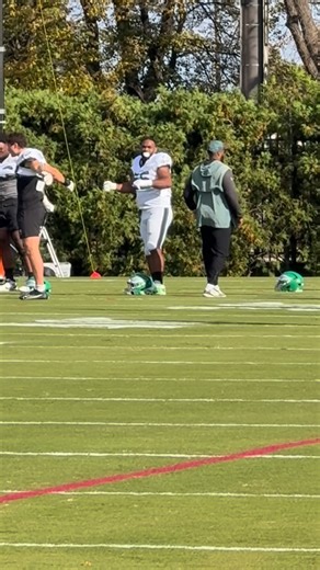35K views · 101 reactions | Brandon Graham out here at practice on Wednesday. No braces. No sleeves. All smiles and good energy. | Jason Dumas TV | Facebook