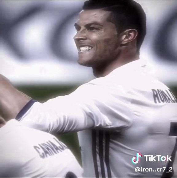 Playing Roblox as Cristiano Ronaldo: Ultimate Football