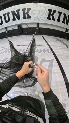 Basketball return machine #basketballball #basketball #sports #basketballequipment