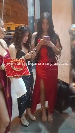 Chica Temía No Graduarse Pero Lo Logró