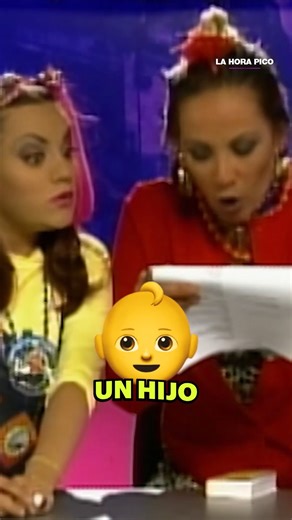 Nacasia y Nacaranda hacen su mejor esfuerzo para dar las noticias 👀 #LaHoraPico | Distrito Comedia