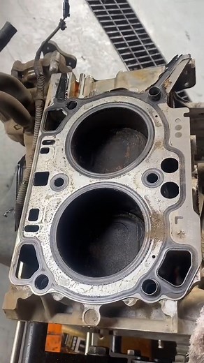 21K views · 91 reactions | Boxer Engine Overhaul! #mechanic #james #reels #repair #restoration #automotive | Mechanic James Team | Facebook