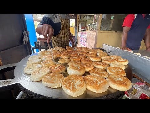 Famous Bun Parotta of Madurai | Indian Street Food