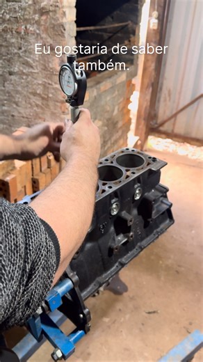 TTR#185 on Instagram: "Difícil trocar o óleo sozinho. #chevette #opel #chevrolet #chevetteturbo #chevettetubarao #gm #turbo #chevetteiros #chevy #ohc #chevroletchevette #chevettes #opala #kadettc #oldschool #opelkadettc #opelkadett #o #gmbrasil #chevetteiro #carrosantigos #chevettedrift #cars #carroantigo #vintagecar #kadett #carros #chevetterapia #generalmotors #chevettehatch"