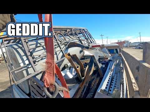 Dumpster Diving Street Scrapping - Let's Go Make Some Money!