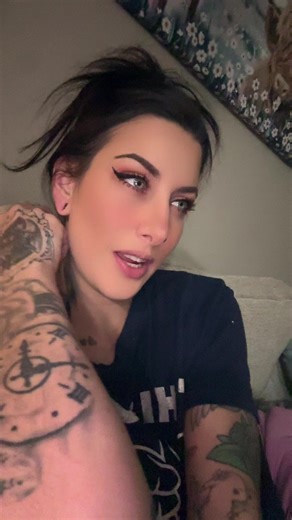 Amanda Kristina💋 (@amandakristina13)’s videos with original sound - ⋆. ୨୧˚⋆