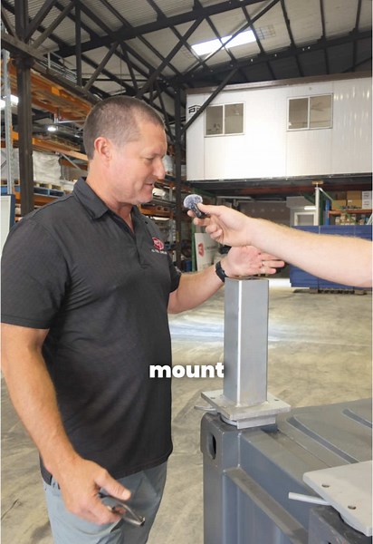 Shipping Container Roof Bracket: Innovative Uses