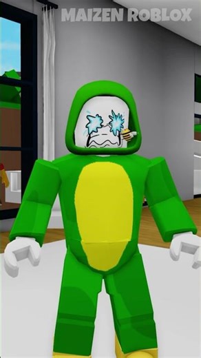 Mikey has a bee on his face 🐝😨 #shorts #roblox