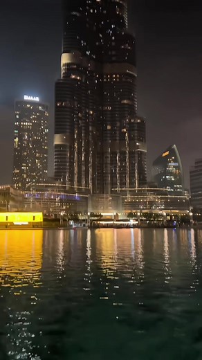 Dubai Burj Khalifa cleaning at Wockst★rz — repost