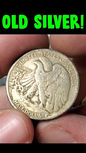 BIG OLD SILVER COIN FOUND!!! #diggindave #silver #silvercoins #coincollecting #numismatics #coins #coin #coinrollhunting | Diggin Dave