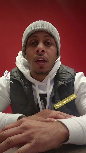 Photosynthesis right? The reason for the creation of carbs and how it becomes our main source of energy. 😁 #workout #exercise #bloodglucose #nutrition #carbohydrates #cleaneating #healthyfood #wholefoods #nutritionist #nutritionfacts #nutritiontips #sun #thesun #health #wellbeing #healthtip #carbs #carbohydrates