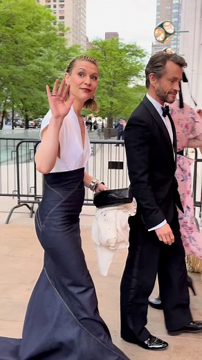 2.7K views · 18 reactions | Claire Danes & Hugh Dancy arriving to New York City Ballet Spring Gala #ClaireDanes #HughDancy #entertainment #nycevents #afrazexplores | Afraz Explores | Facebook