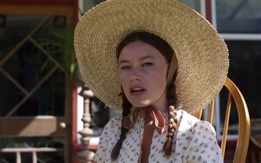 Wet Leg - Chaise Longue (Official Video)