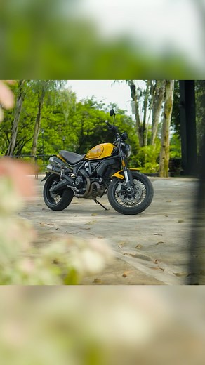 Where performance meets heritage—introducing the Ducati Scrambler 1100 Tribute Pro. A celebration of classic style and modern innovation on the road. 🏍️🌟 #Scrambler1100Tribute #DucatiHeritage #R#RideInStyle Watch the full episode here: https://youtu.be/00Nc5Nk4TEI | MANIBELA