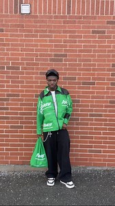 🌷 Spring is in the air, and it’s the perfect time for a wardrobe refresh and some seasonal snacks! What are some of your favourite snacks for Spring? #SpringSnacks #Spring | Sobeys