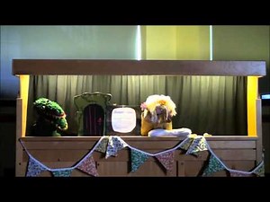 The Paper Bag Princess puppet show at the High Park Library