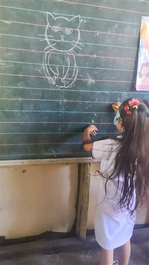 Kids party Game Drat the tail of the cat #littleteacherriley #kidsgames | Little Teacher Riley & Twins