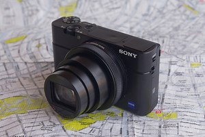 Sony RX100 VI, análisis: La compacta premium da un paso adelante buscando convertirse en la cámara perfecta para viajar