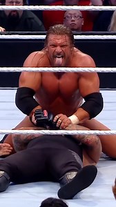 2.4M views · 62K reactions | Triple H no podía creer lo cerca que se quedó de acabar con la racha de Undertaker en #WrestleMania 27  | WWE Español | Facebook