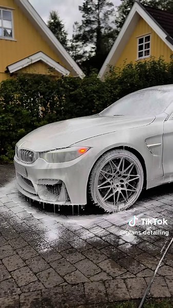 M4 Car Detailing Tips and Techniques