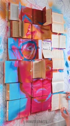 Harry Potter Books Turned into Amazing Wall Decor! 📚😱 #walldecor #harrypotter #books
