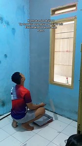 Part 1 | Sesuai request kalian karna banyak yg pengen kontrakan nya di cat akhirnya ini video pertama aku makeover kontrakan ini #fypjangkauanluas #fbpropemula #jangkaunluas #fyp #viral #trending #vod | Iis Rismawati