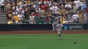 12K views · 925 reactions | How many first basemen can make this play? Freddie Freeman shows why he's a Gold Glove winner. | FanDuel Sports Network South | Facebook