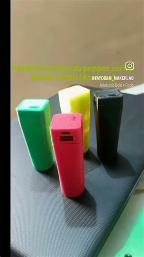 We built a power bank from one I/O pin 🔋#diy #3d #3dmodeling