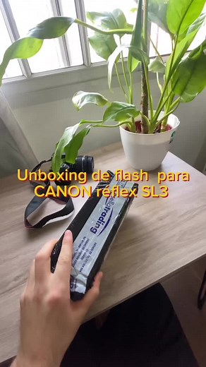 Flash que funciona con Canon SL3 (sin pin central) #fotografia #unboxing #flash #parati