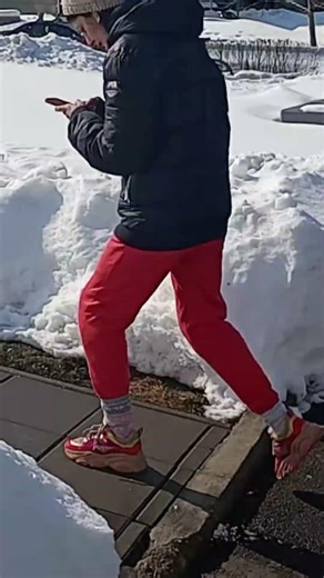 Snow invade Pipera Promenda Mall winter 2024-2025