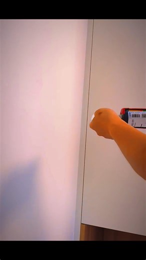 Smooth. Perfect. Satisfying.  Watch how flawless silicone sealing corners are made! | Welder X | Facebook