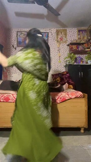#lau heram hai mero nacho kati lai mann parxa 😁🥰🥰🥰 | Divya Soni