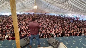Sahir Ali Bagga Live at Punjab College Gujranwala. Awesome Crowd.