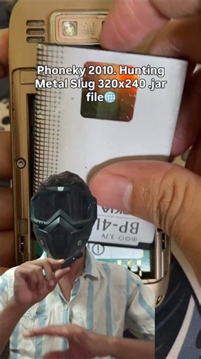 Before the Play Store… this was how we downloaded games 😭📱