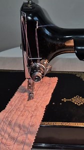 Vintage 1952 Singer Featherweight Sewing Machine Vintage Singer 221K Sewing Machine Vintage Singer Featherweight 221K Sewing Machine - Etsy Canada