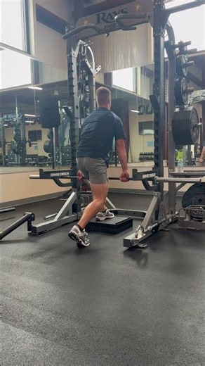 FFE Split Stance ISO Mid-Thigh Pull