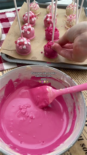 Delicious Valentine's Day Cake Pops Recipe