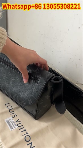 LV Pulse Messenger Bag Review from Supkicks #supkicks #lv #bag #bags #louisvuitton #handbags