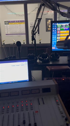 Live tonight on WAHS 89.5FM check me and my homie Ashley T and “Lake boy Mel” Avondale community radio @wahs_radio | Cloud Bailey