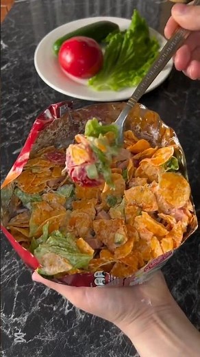 Cipslə hazırlanan 5 dəqiqəlik möhtəşəm salat! 😋